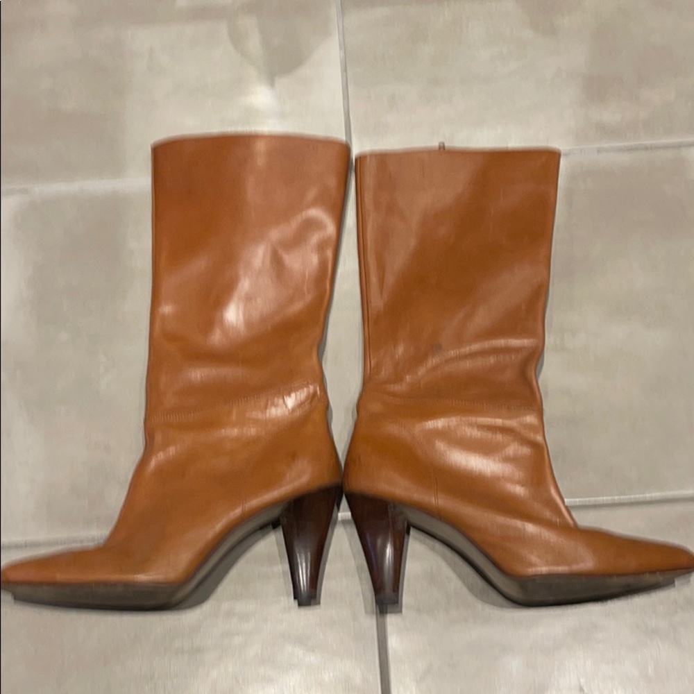 Boots - Picture 5 of 5